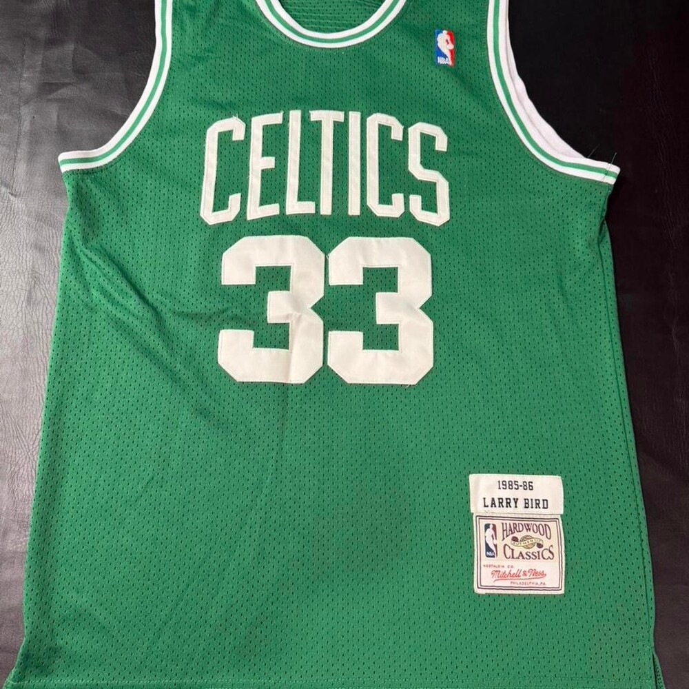 Mitchell & Ness Men's Green Top
